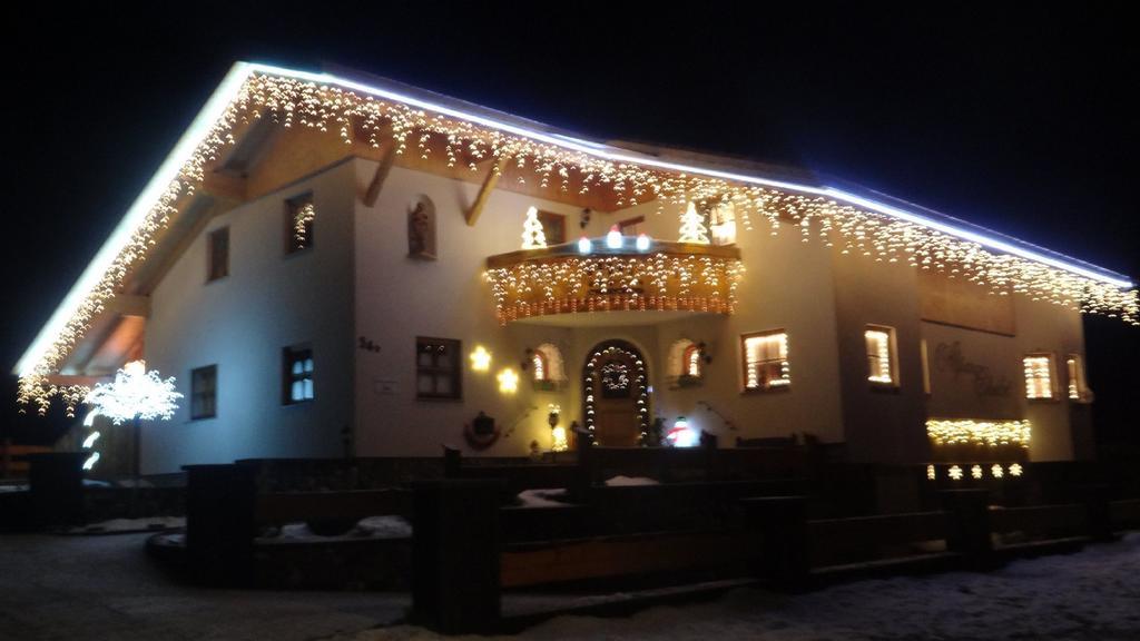 Alpen-Chalet Ehrwald Bagian luar foto