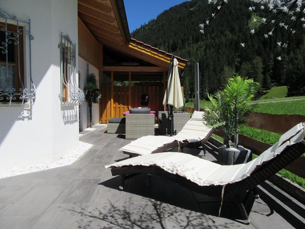 Alpen-Chalet Ehrwald Bagian luar foto